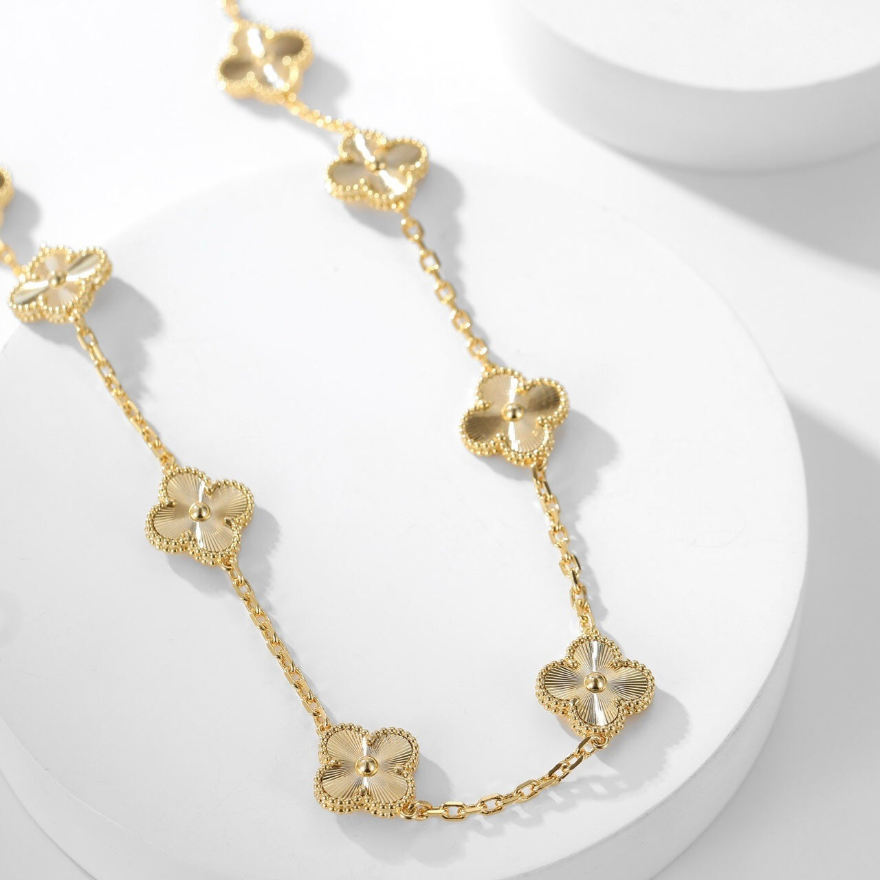 [NOBLE AURA]CLOVER 10 MOTIFS LASER NECKLACE