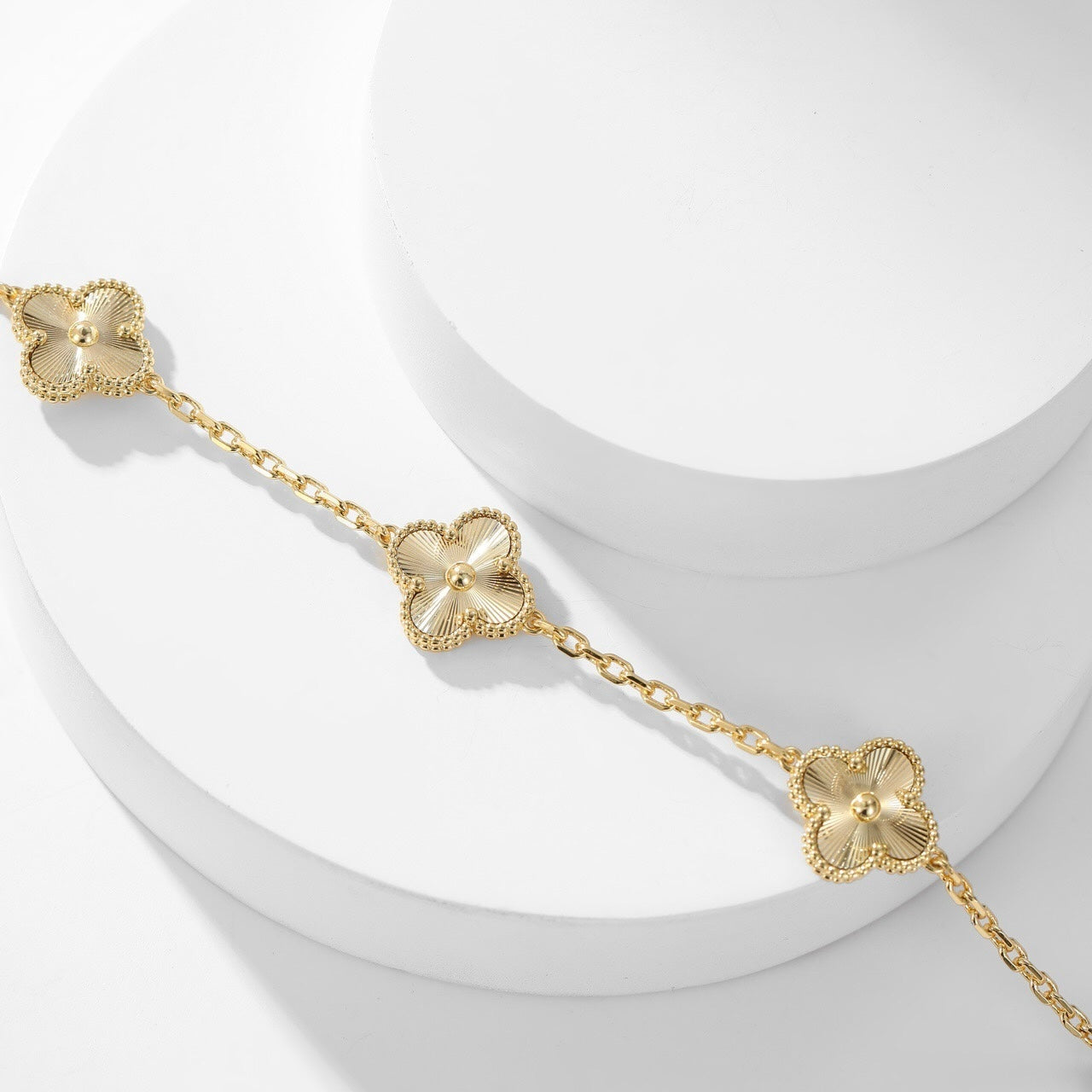 [NOBLE AURA]CLOVER 10 MOTIFS LASER NECKLACE