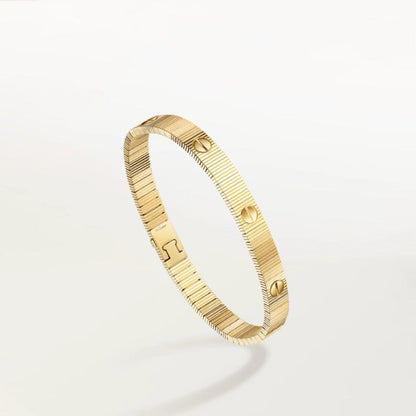 [NOBLE AURA] Lucky Spring Butterfly 5-Motif & LOVE Unlimited Bracelet Stack Set
