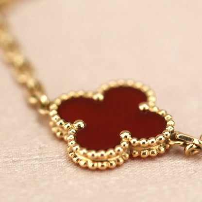 [NOBLE AURA] CLOVER 5 MOTIF RED CORNELIAN BRACELET COLLECTION