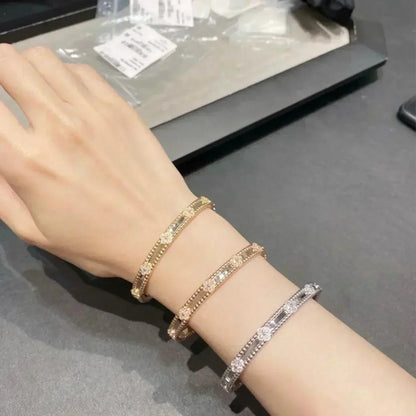 [NOBLE AURA]CLOVER BRACELET 4MM DIAMONDS