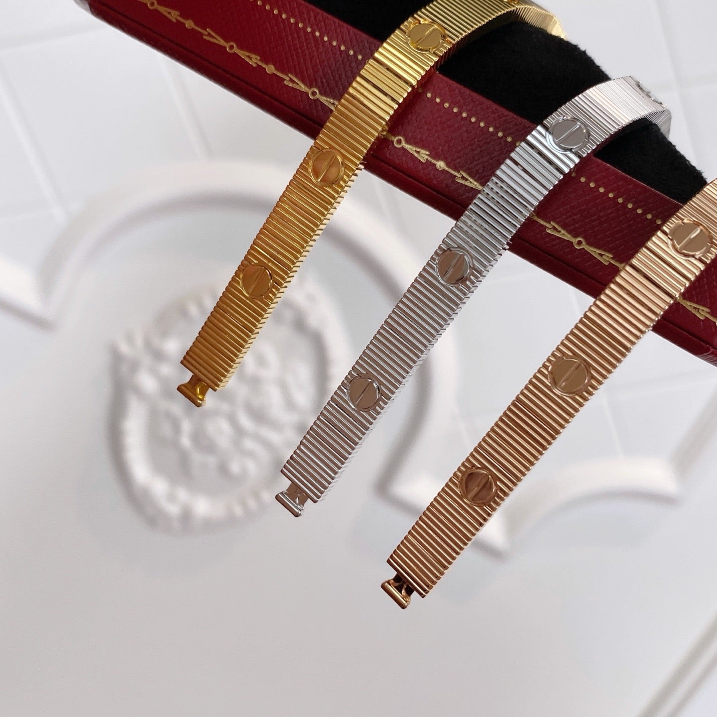 [NOBLE AURA]LOVE UNLIMITED BRACELET