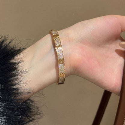 [NOBLE AURA]LOVE BRACELET 6.1MM DIAMOND-PAVED