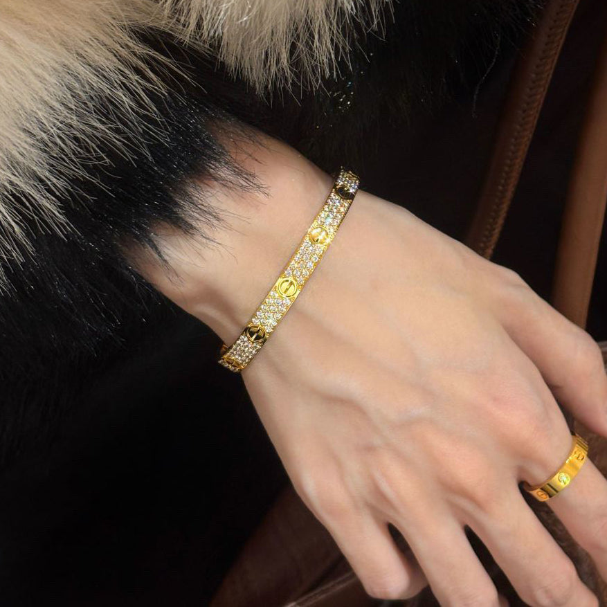 [NOBLE AURA]LOVE BRACELET 6.1MM DIAMOND-PAVED