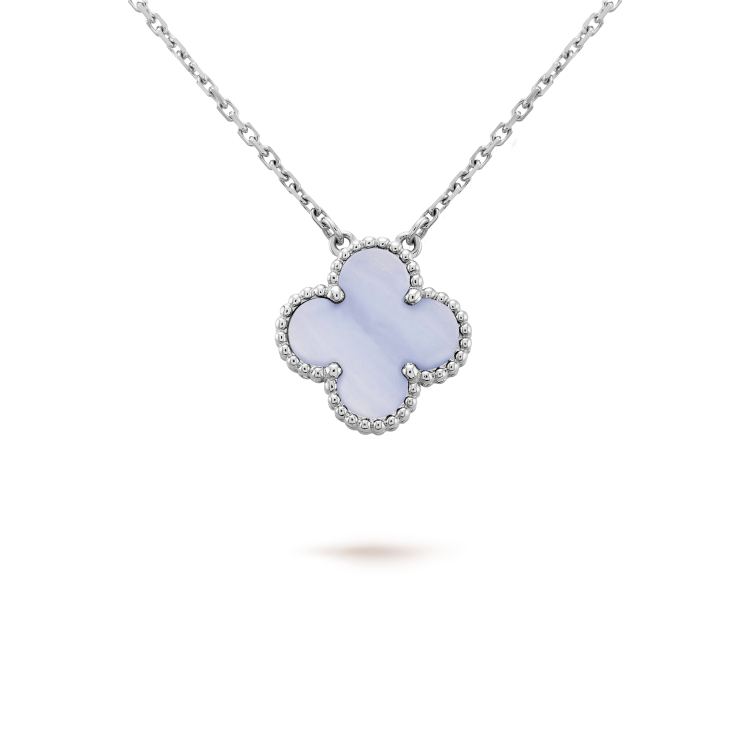 [NOBLE AURA]CLOVER 15MM BLUE CHALCEDONY NECKLACE SILVER