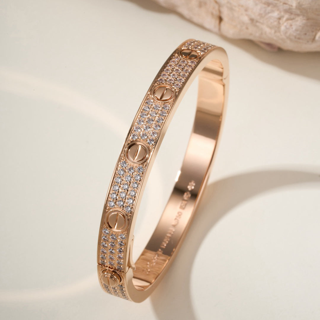 [NOBLE AURA]LOVE BRACELET 6.1MM DIAMOND-PAVED