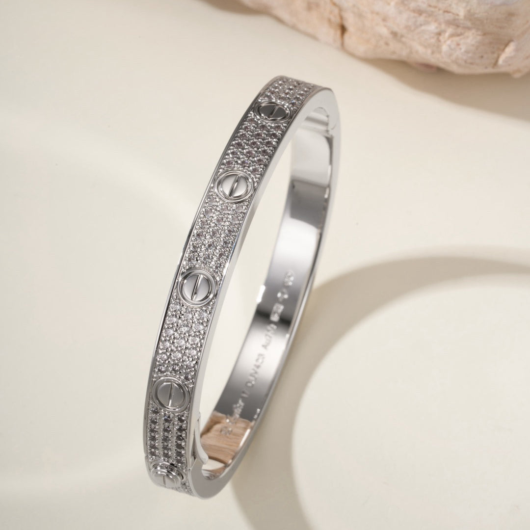 [NOBLE AURA]LOVE BRACELET 6.1MM DIAMOND-PAVED