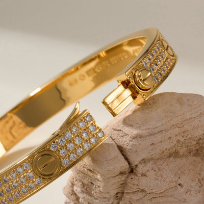 [NOBLE AURA]LOVE BRACELET 6.1MM DIAMOND-PAVED