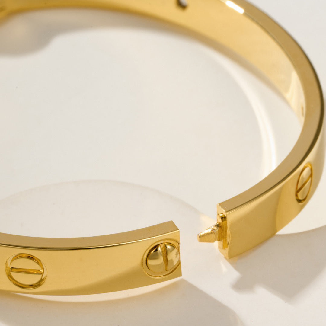 [NOBLE AURA]LOVE BRACELET 6.1MM 4 DIAMONDS