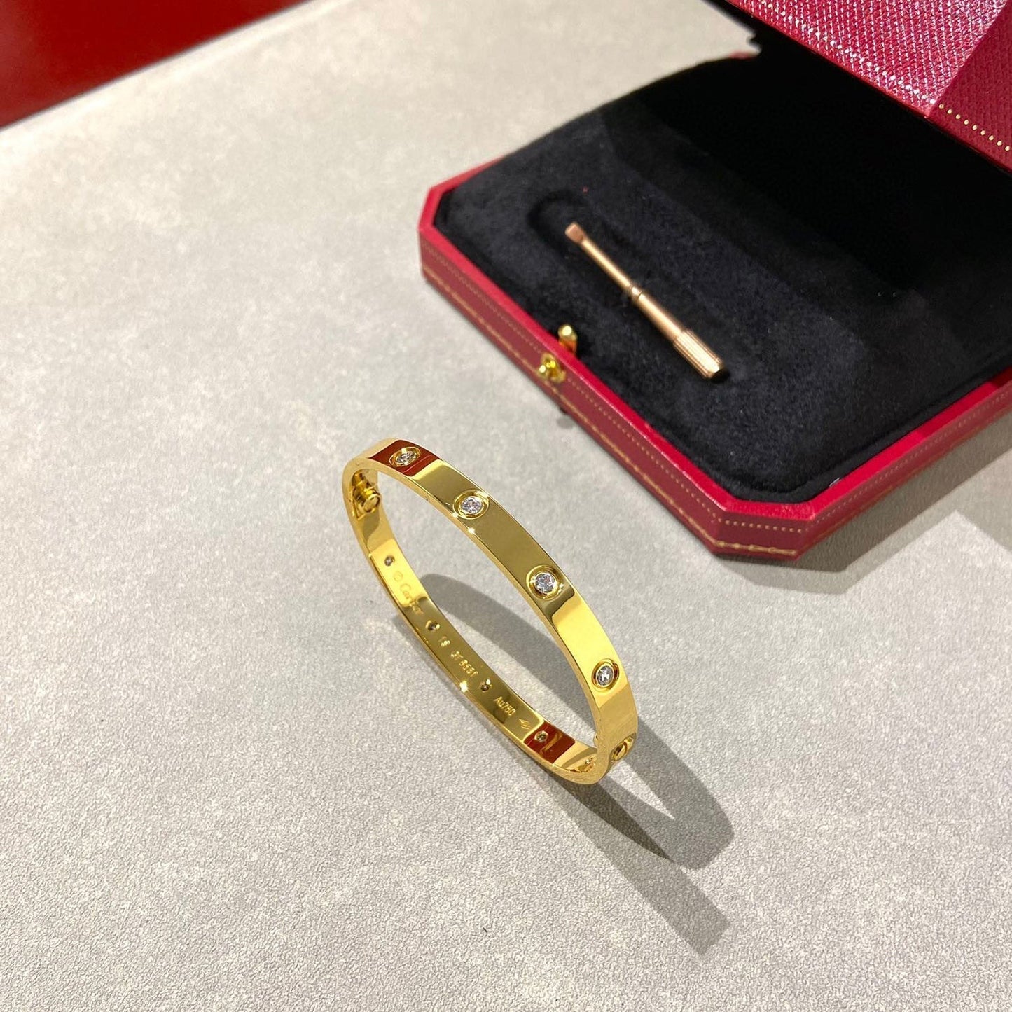 [NOBLE AURA]LOVE BRACELET 6.1MM 10 DIAMONDS