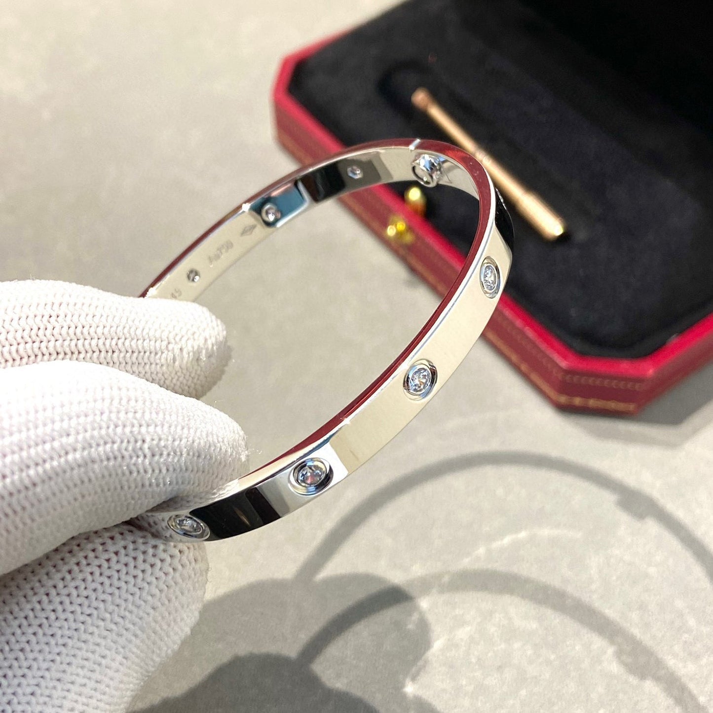 [NOBLE AURA]LOVE BRACELET 6.1MM 10 DIAMONDS