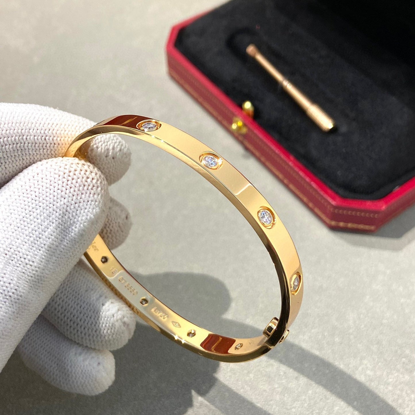 [NOBLE AURA]LOVE BRACELET 6.1MM 10 DIAMONDS