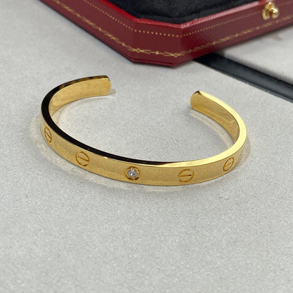[NOBLE AURA] LOVE BRACELET 6.1MM 1 DIAMOND OPEN CUFF