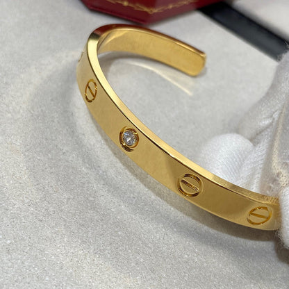 [NOBLE AURA] LOVE BRACELET 6.1MM 1 DIAMOND OPEN CUFF