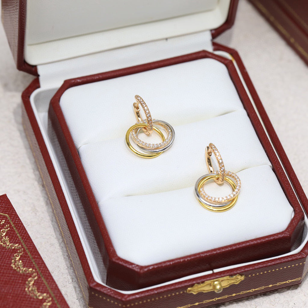 [NOBLE AURA] TRINITY HALF DIAMOND  EARRINGS