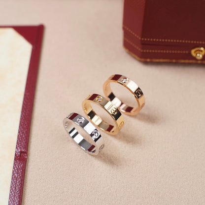 [NOBLE AURA] LOVE 4MM 1 DIAMOND RING
