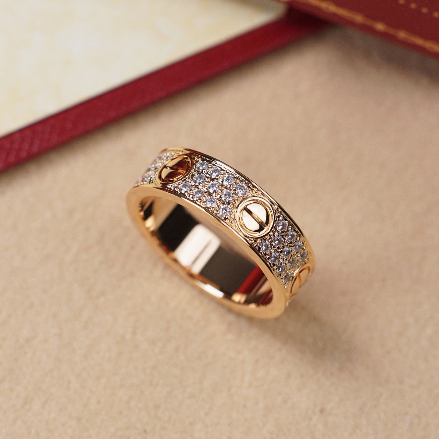 [NOBLE AURA] LOVE RING 5.5MM DIAMONDS PAVED