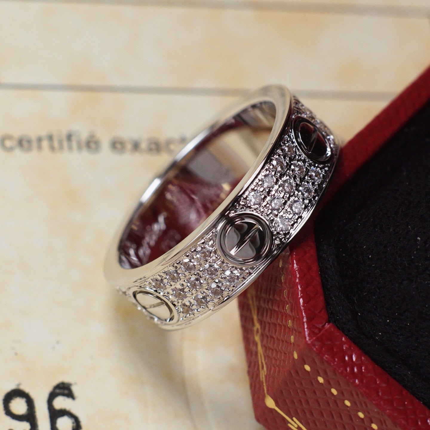 [NOBLE AURA] LOVE RING 5.5MM DIAMONDS PAVED