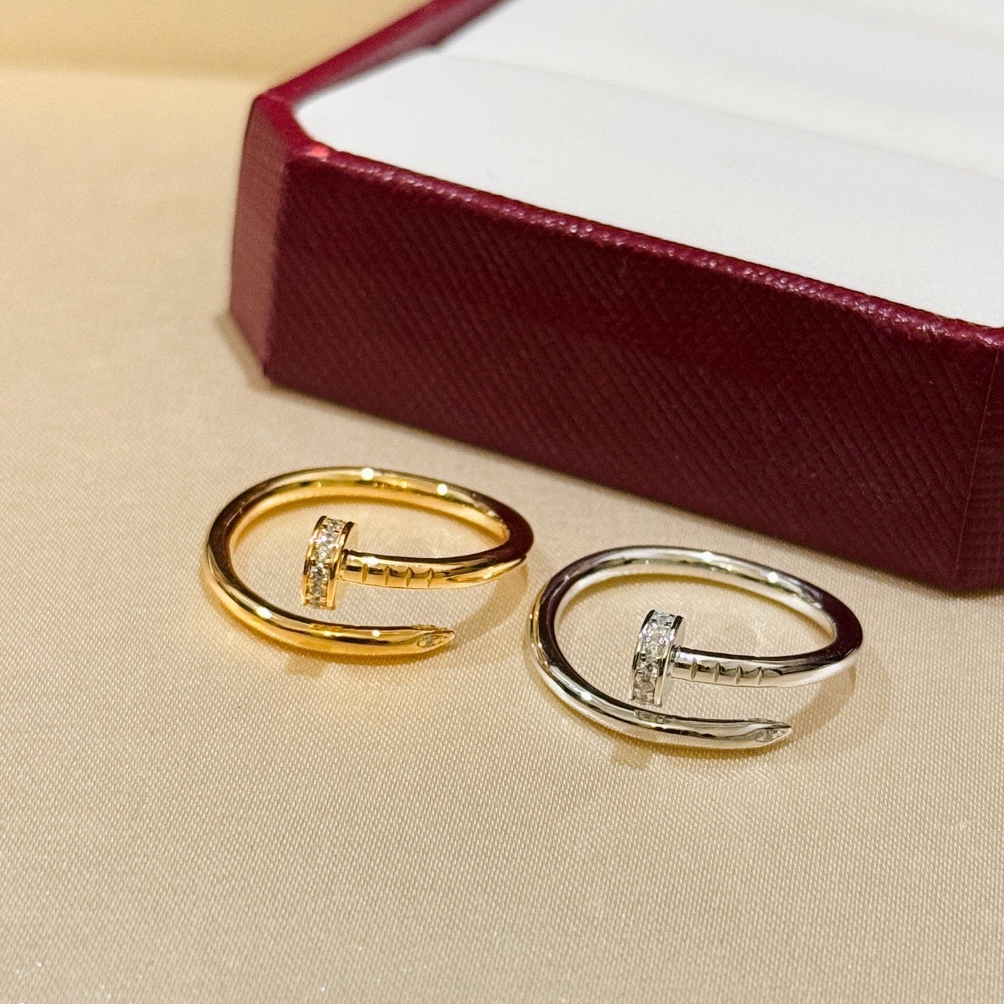 [NOBLE AURA] JUSTE 1.8MM HALF DIAMOND RING