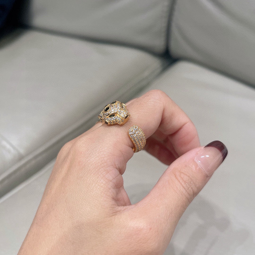 [NOBLE AURA] PANTHERE SPOTTED FULL DIAMOND MEDIUM RING