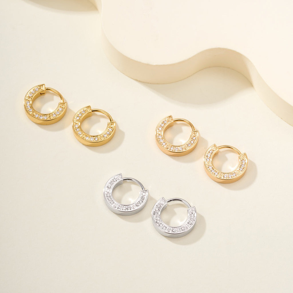 [NOBLE AURA] LOVE DIAMOND EARRINGS