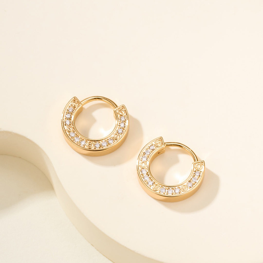 [NOBLE AURA] LOVE DIAMOND EARRINGS