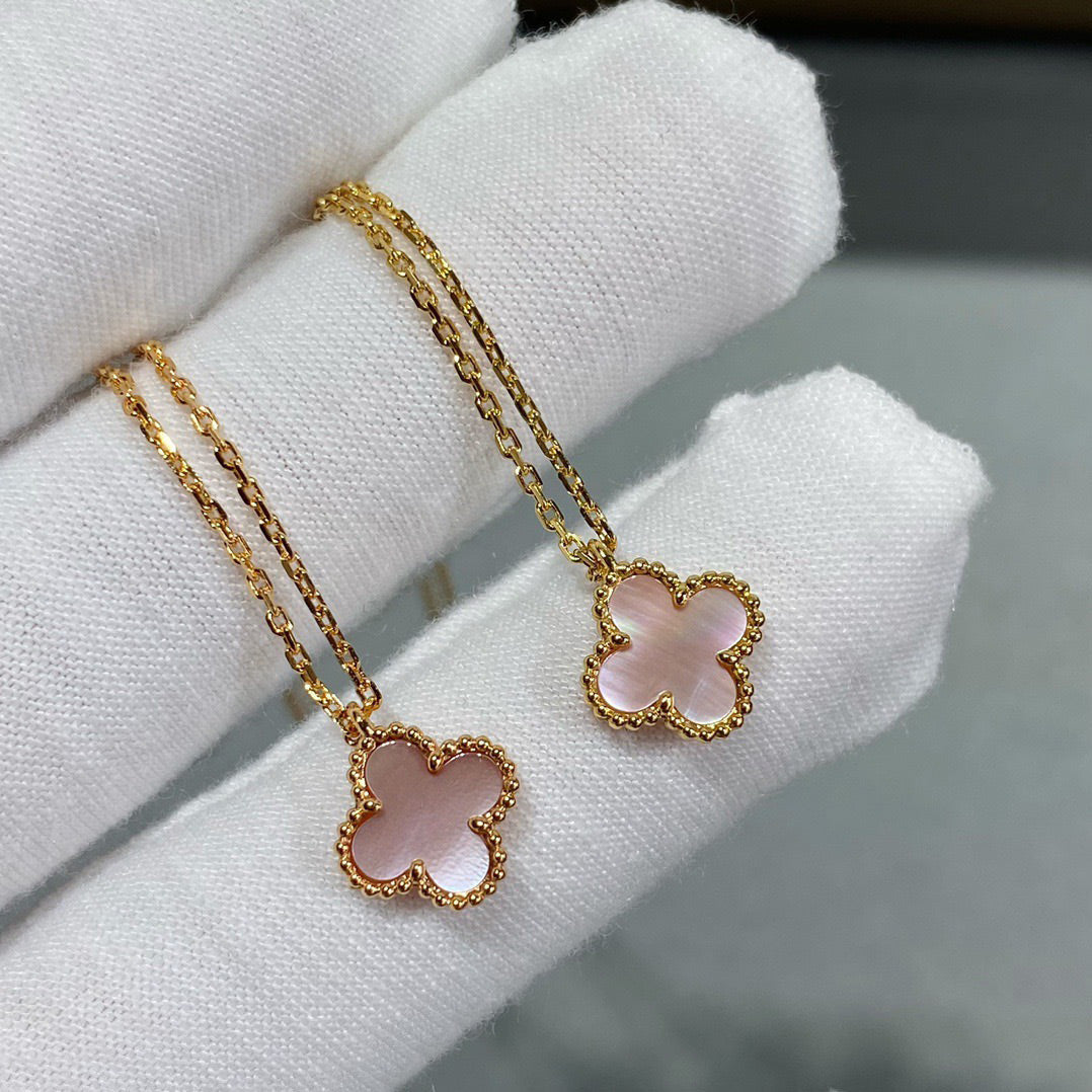 [NOBLE AURA]CLOVER 15MM PINK MOTHER-OF-PEARL SINGLE FLOWER NECKLACE