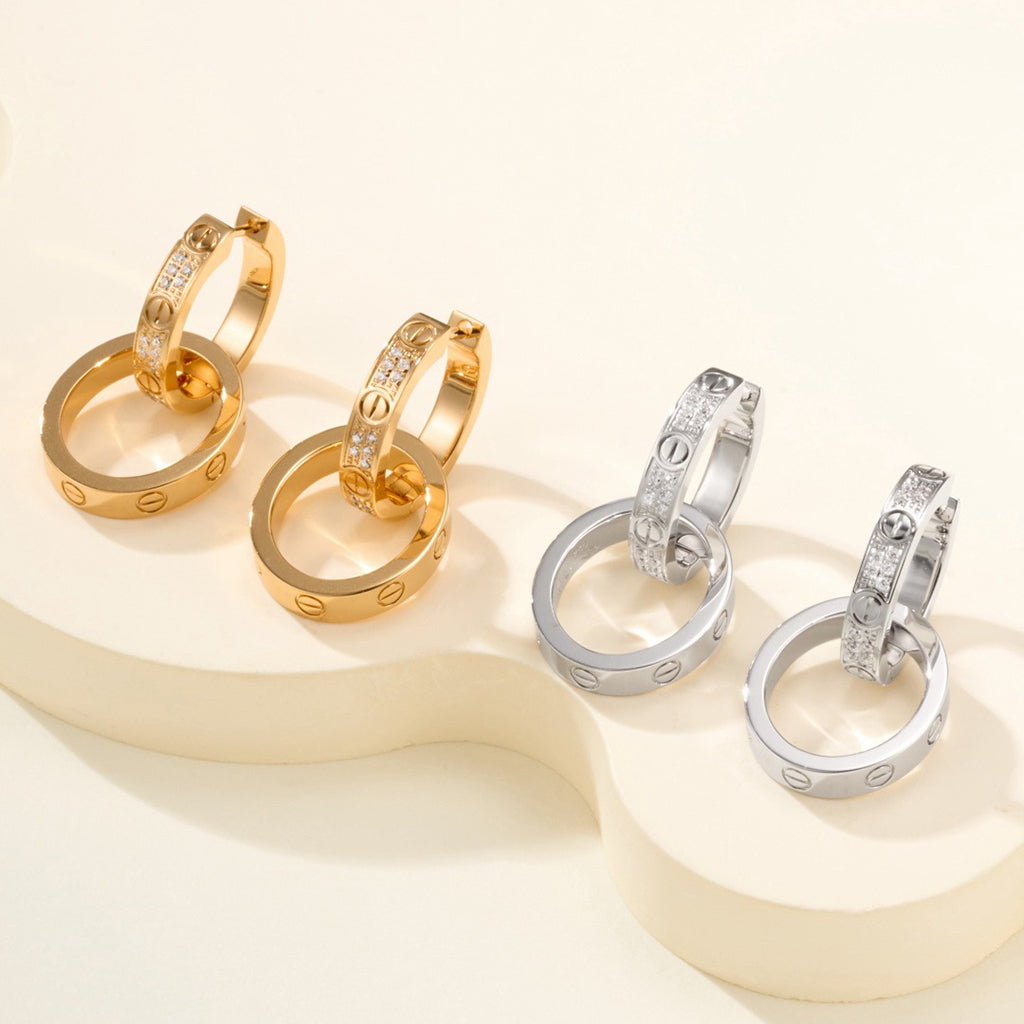 [NOBLE AURA] LOVE 3.3MM DANGLE HALF DIAMOND EARRINGS