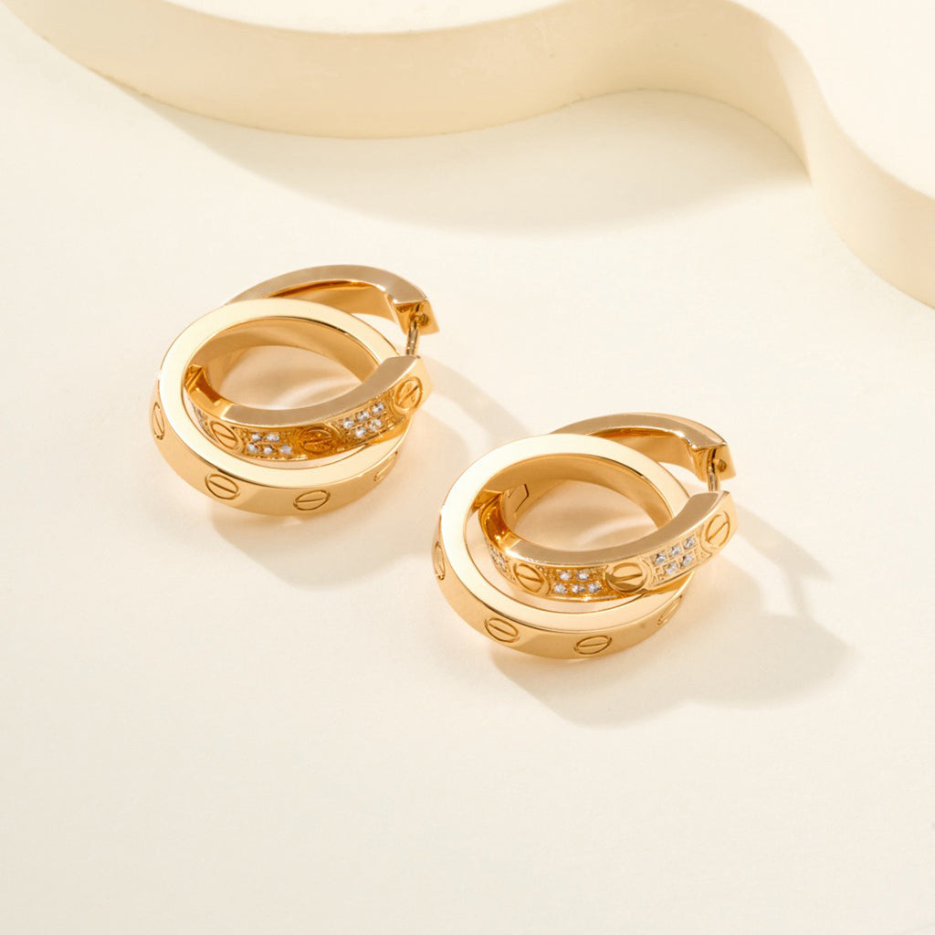 [NOBLE AURA] LOVE 3.3MM DANGLE HALF DIAMOND EARRINGS