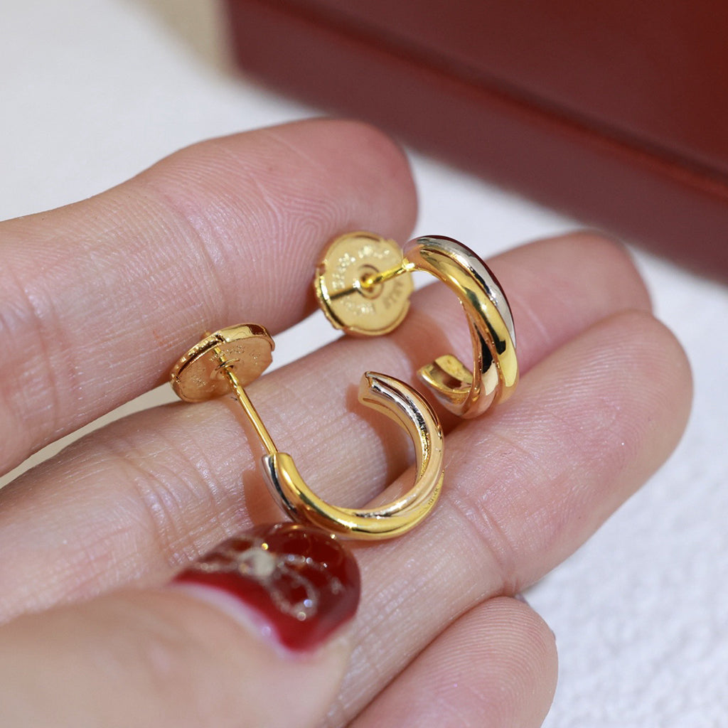 [NOBLE AURA] TRINITY ON DIAMOND MINI EARRINGS