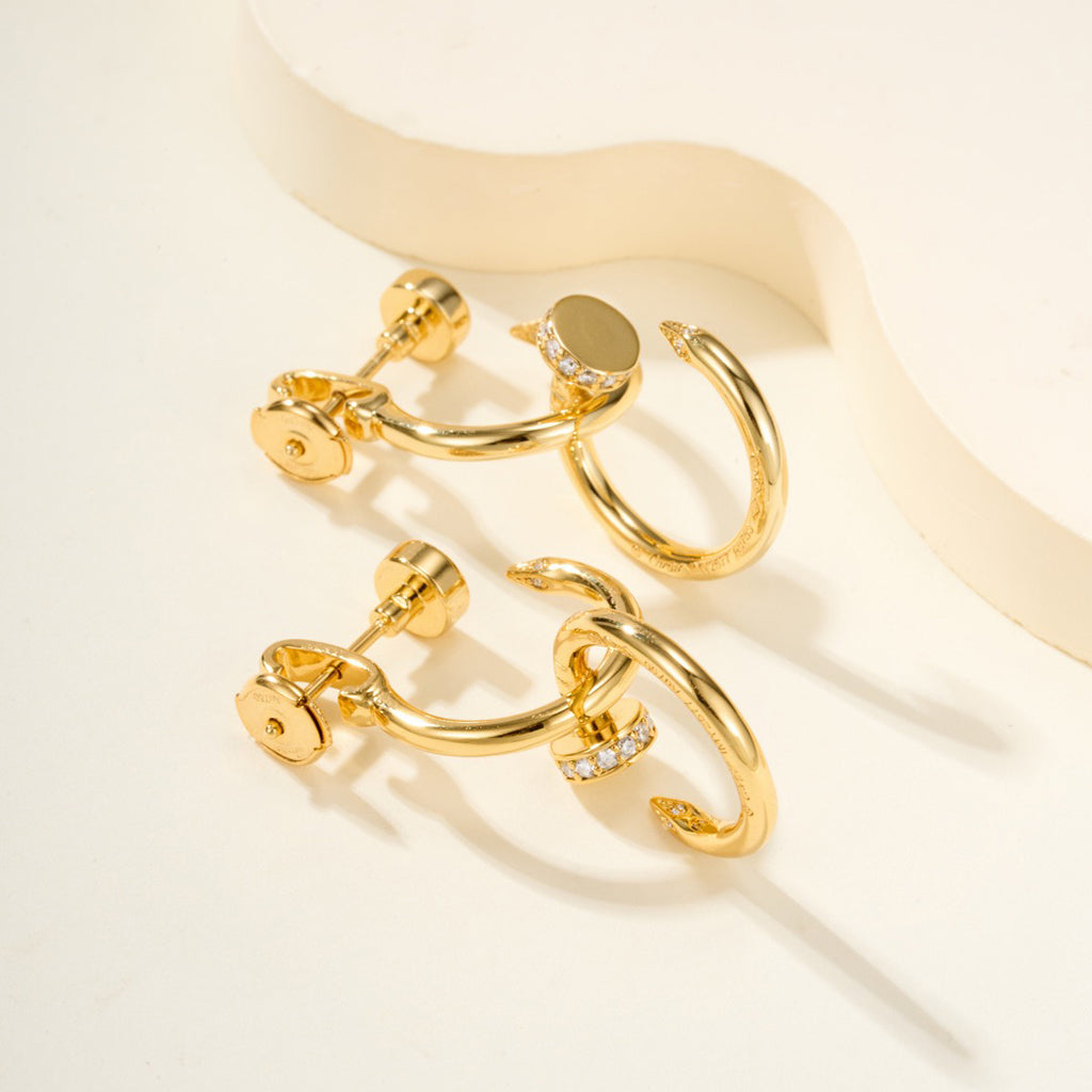 [NOBLE AURA] JUSTE HALF DIAMOND DOUBLE EARRINGS