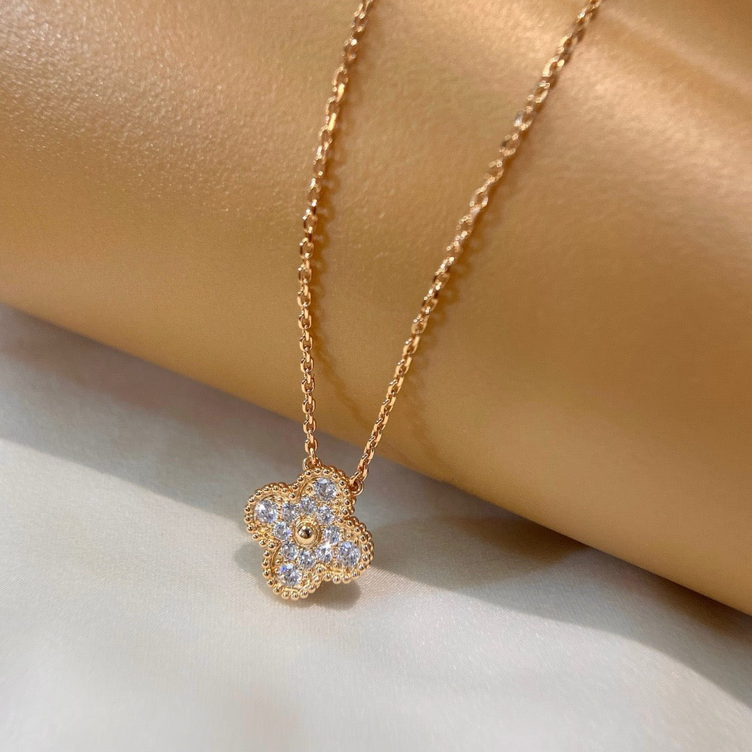 [NOBLE AURA]CLOVER 15MM DIAMOND SINGLE FLOWER NECKLACE