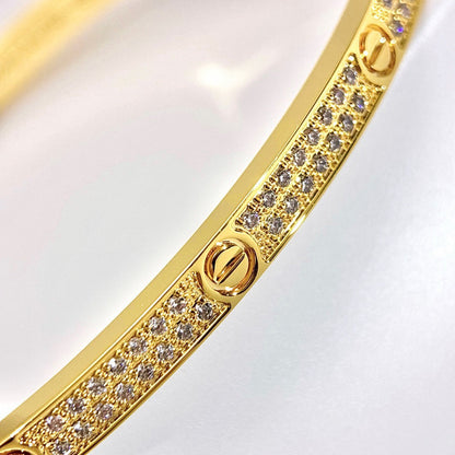 [NOBLE AURA] JUSTE Diamond & LOVE Diamond Bracelet Stack Set