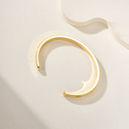 [NOBLE AURA] LOVE BRACELET 6.1MM OPEN CUFF