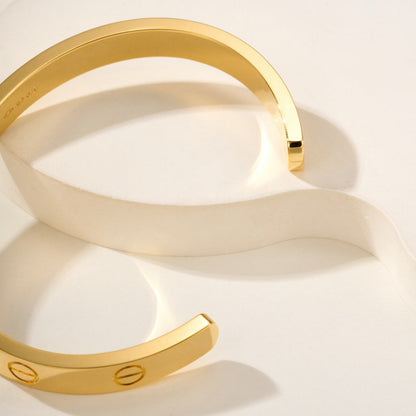 [NOBLE AURA] LOVE BRACELET 6.1MM OPEN CUFF