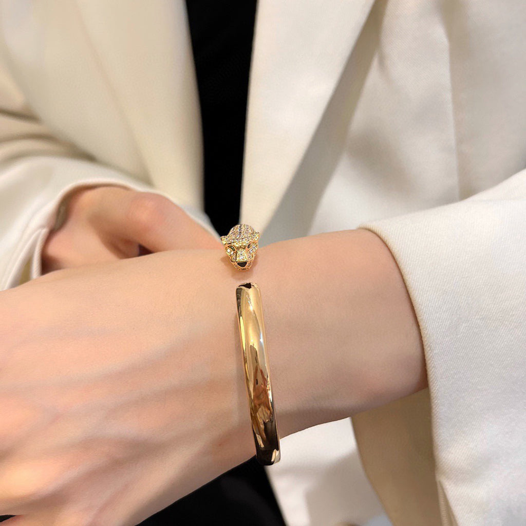 [NOBLE AURA] PANTHERE HALF DIAMOND OPEN BRACELET
