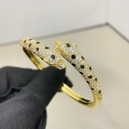 [NOBLE AURA] PANTHERE DOUBLE HEADED HALF DIAMOND OPEN BRACELET