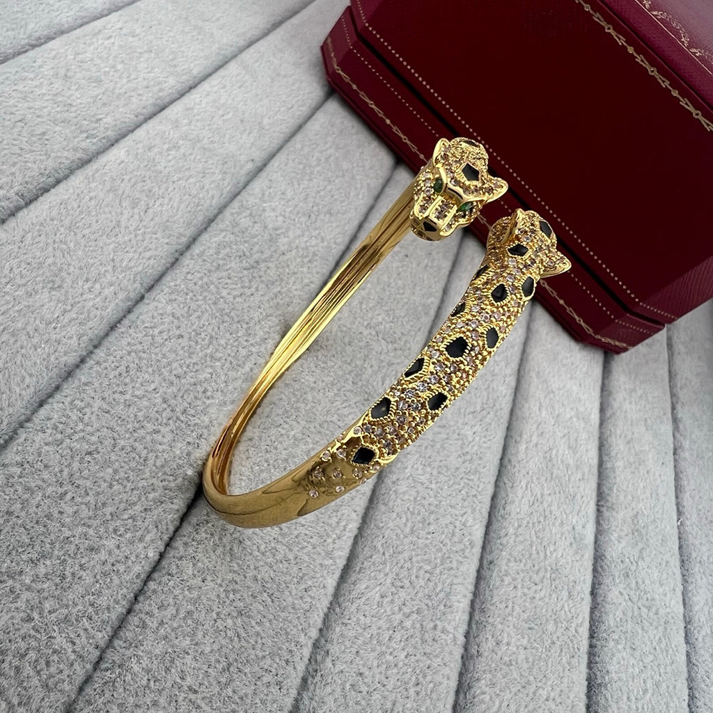 [NOBLE AURA] PANTHERE DOUBLE HEADED HALF DIAMOND OPEN BRACELET