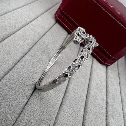 [NOBLE AURA] PANTHERE DOUBLE HEADED HALF DIAMOND OPEN BRACELET