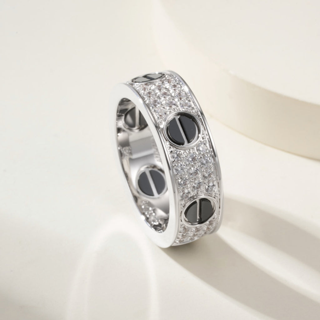 [NOBLE AURA] LOVE RING 5.5MM DIAMONDS PAVED CERAMIC