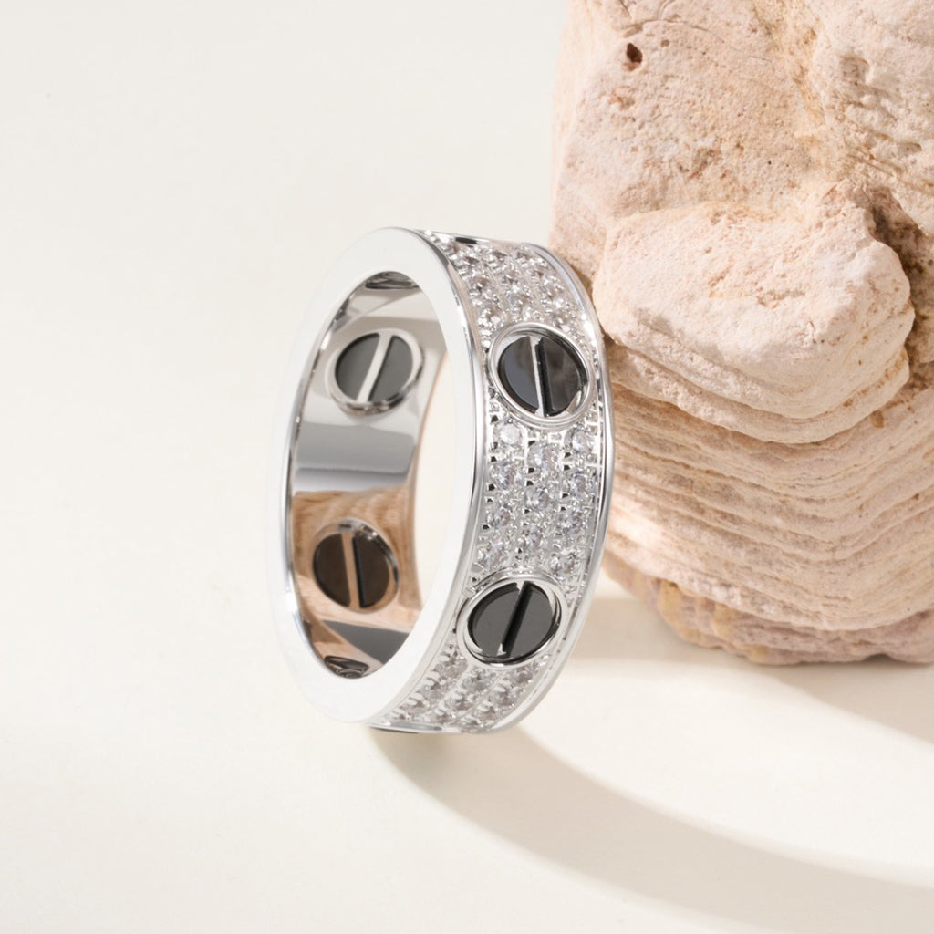 [NOBLE AURA] LOVE RING 5.5MM DIAMONDS PAVED CERAMIC