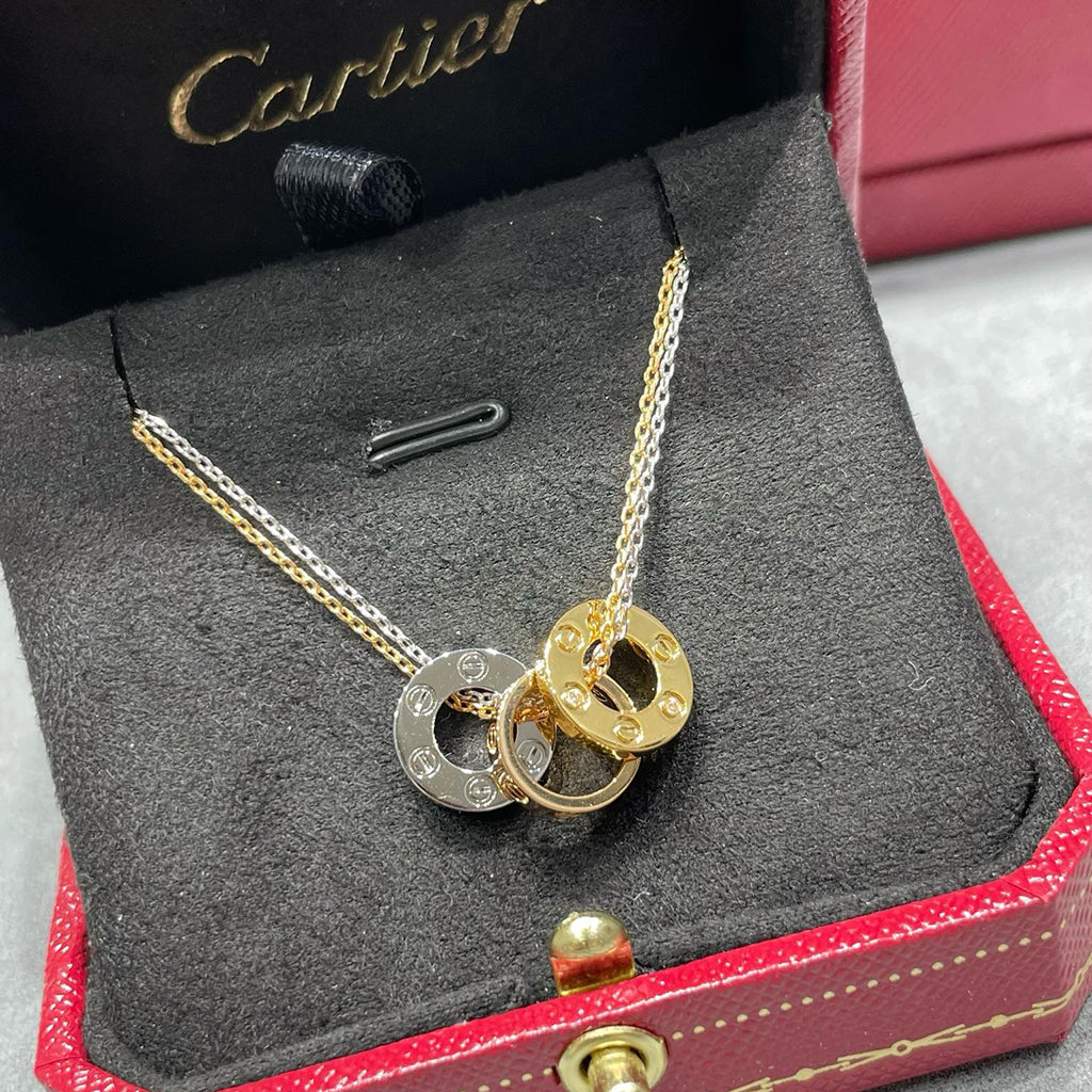 [NOBLE AURA] LOVE 6 DIAMOND PENDANT NECKLACE