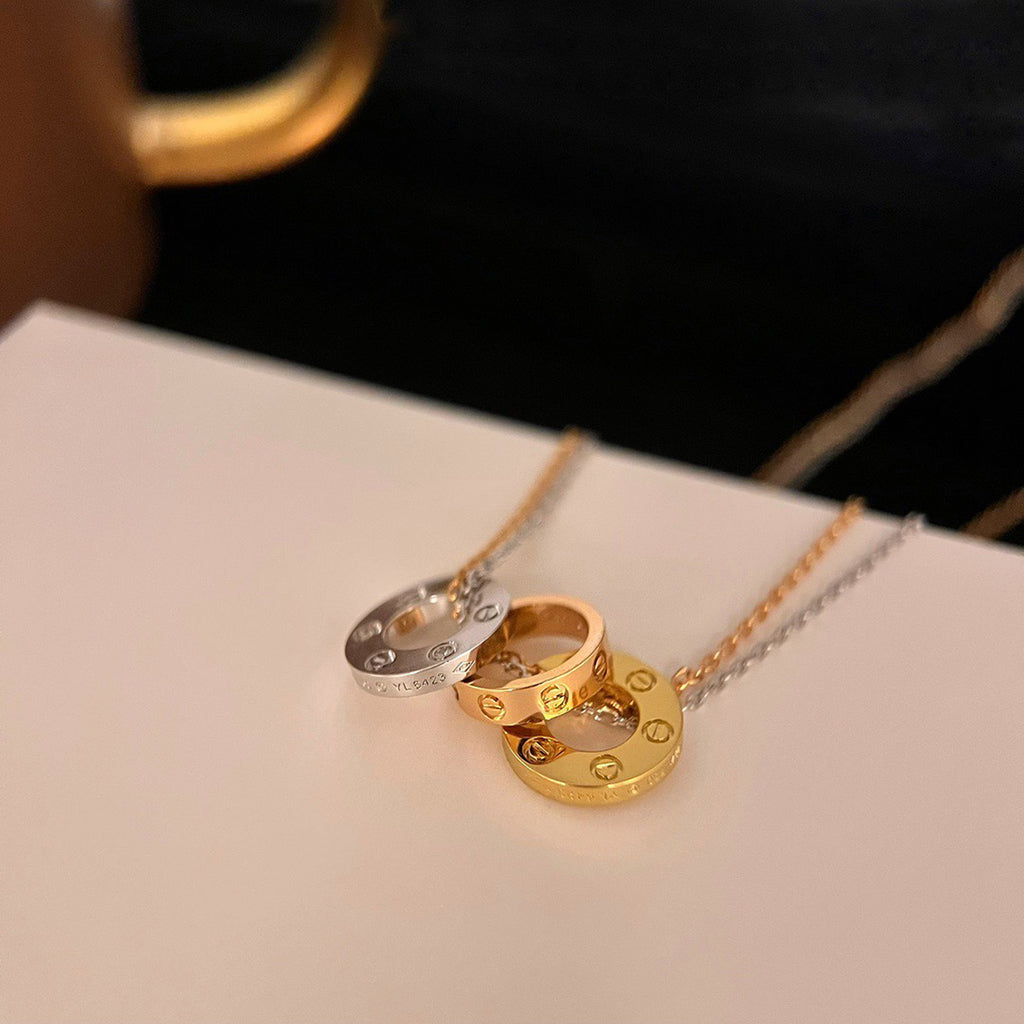 [NOBLE AURA] LOVE 6 DIAMOND PENDANT NECKLACE