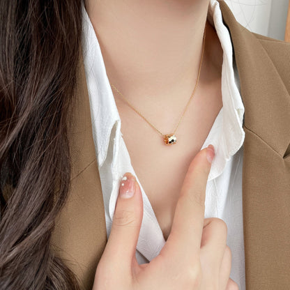 [NOBLE AURA]BEE MINI PEDANT DIAMOND NECKLACE