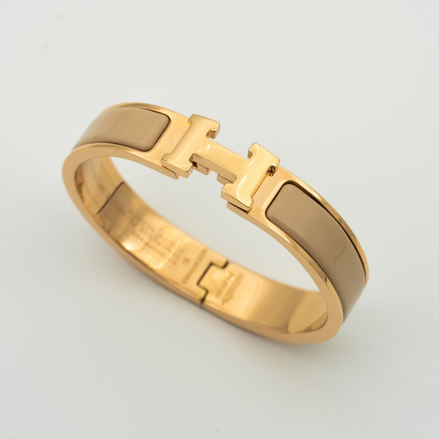 [NOBLE AURA]H GREY BRACELET