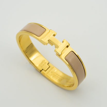 [NOBLE AURA]H GREY BRACELET