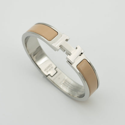 [NOBLE AURA]H GREY BRACELET