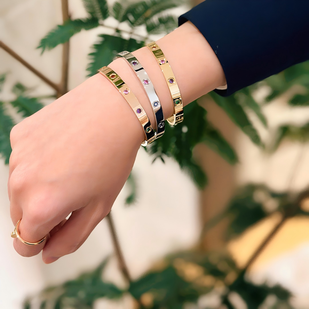 [NOBLE AURA] 2026 RAINBOW LOVE BRACELET 6.1MM  10 DIAMONDS