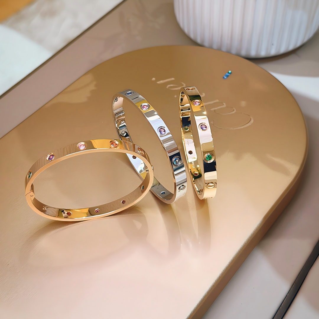 [NOBLE AURA] 2026 RAINBOW LOVE BRACELET 6.1MM  10 DIAMONDS