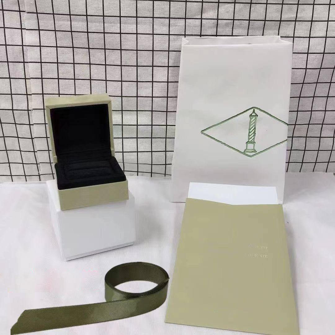 [NOBLE AURA]VA CLOVER BOX GIFT BAG